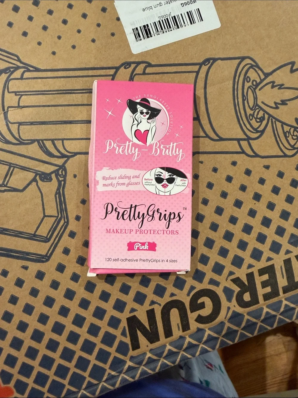 Pink Makeup Protectors by Pretty-Britty for glasses sunglasses new in box